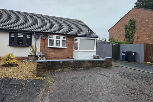 18, Lyndhurst, Skelmersdale photo 3