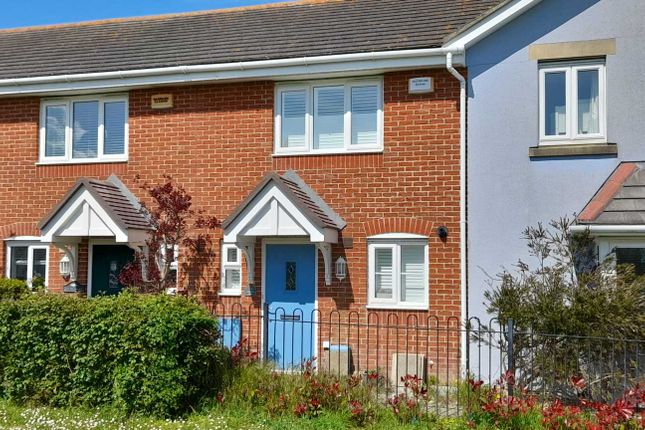 2-bed terraced on Middleton Close, Chichester, £1,400/mo