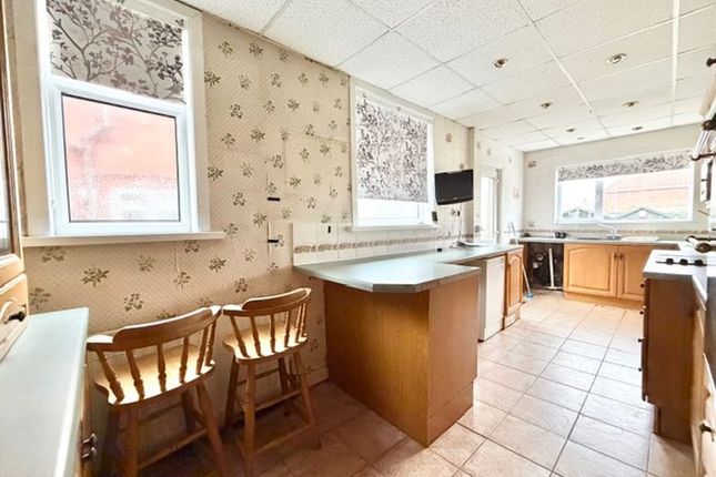 119, Littlefield Lane, Grimsby photo 4