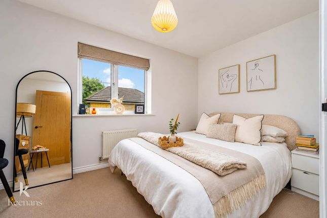 10, Clogger Close, Rossendale photo 4