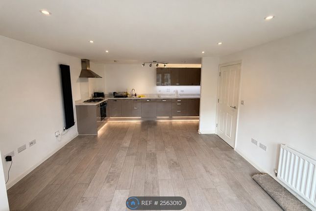 Flat, Burney Drive, Milton Keynes photo 2