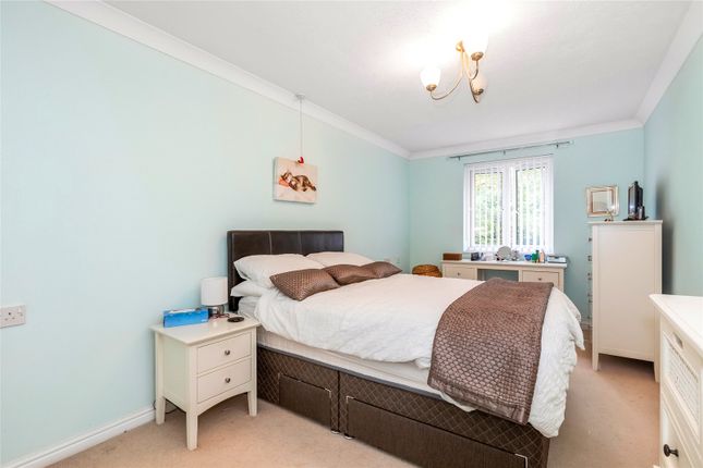 Flat 11, Reynard Court, 10, Foxley Lane, Purley photo 4