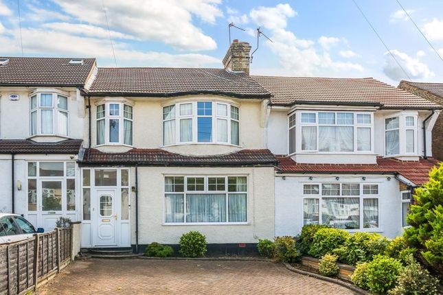 Thumbnail Property for sale in Ridgeway Avenue, East Barnet, Barnet