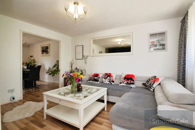 2, Fairhaven Close, Cardiff photo 4