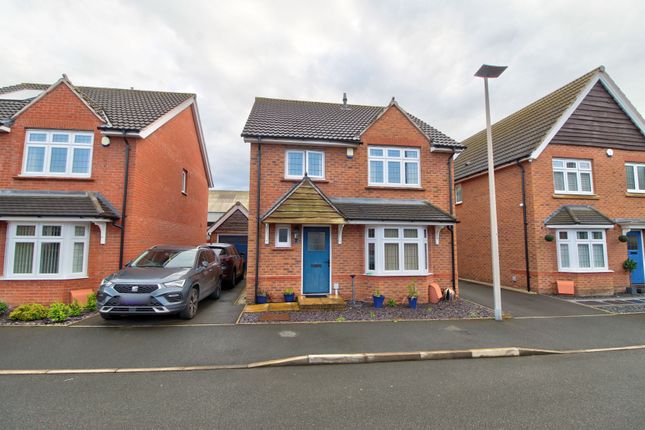 Thumbnail Detached house for sale in Lower Longlands, Tipton