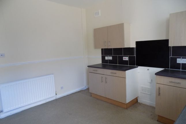 27, Angela Street, Blackburn photo 4