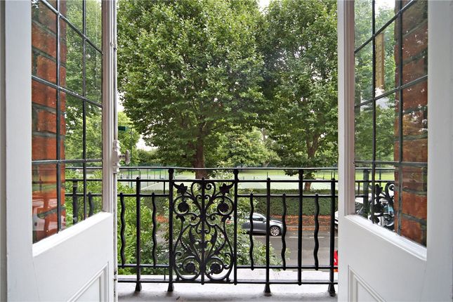 100 Bishops Mansions,, Bishops Park Road, London photo 5