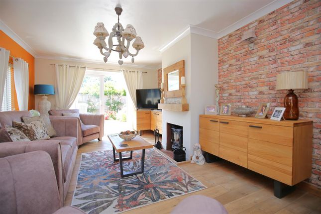 4 Gladwish Cottages, Headcorn Road, Maidstone photo 4