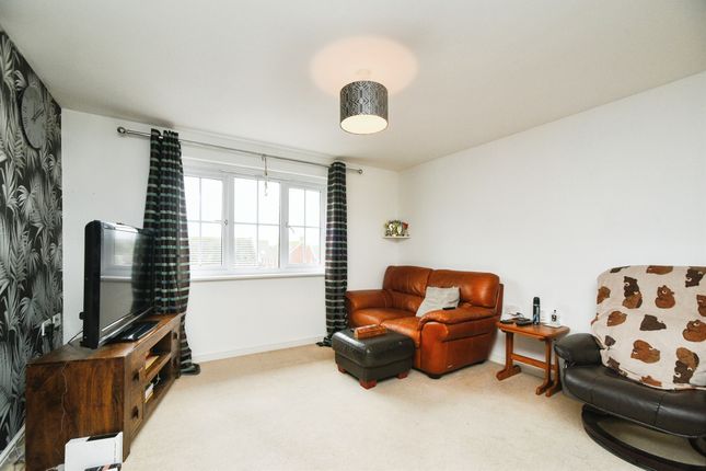 40, Combe Walk, Devizes photo 3