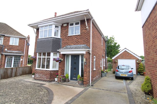 Thumbnail Detached house for sale in Beacon Court, Grimsby