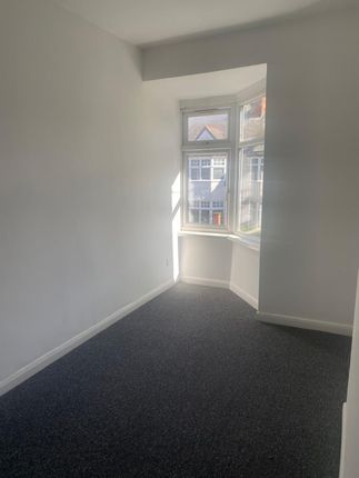 Town house to rent in Winchester Avenue, Leicester