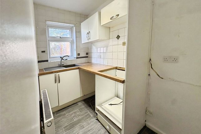 23, Hirst Gate, South Yorkshire photo 4