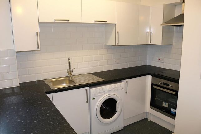 Room 3, Flat 2, 33 Mill Road, Cambridge photo 4