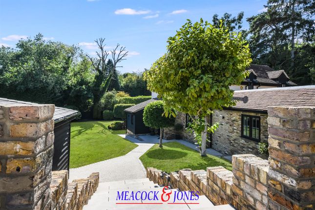 Brook Lodge, Riseway, Brentwood photo 4
