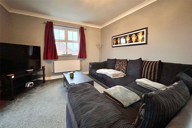 272, Woodland Walk, Hampshire photo 4