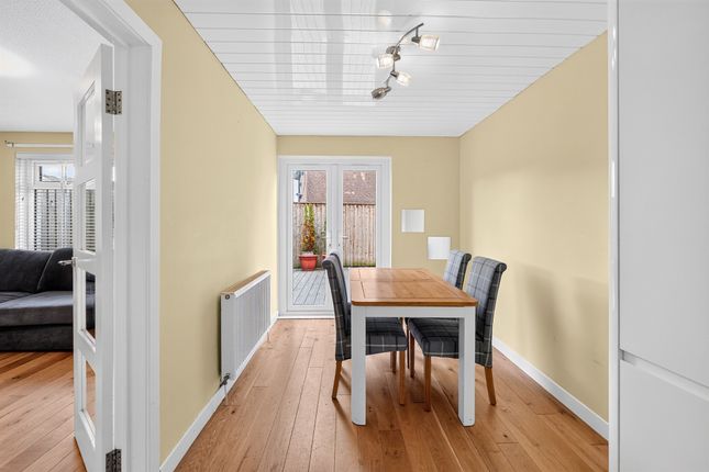 Gigha Crescent, Irvine photo 4