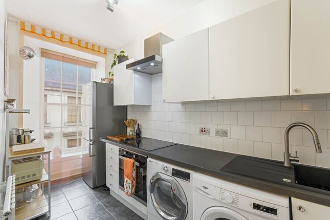 15/10,, Forbes Place, Renfrewshire photo 3