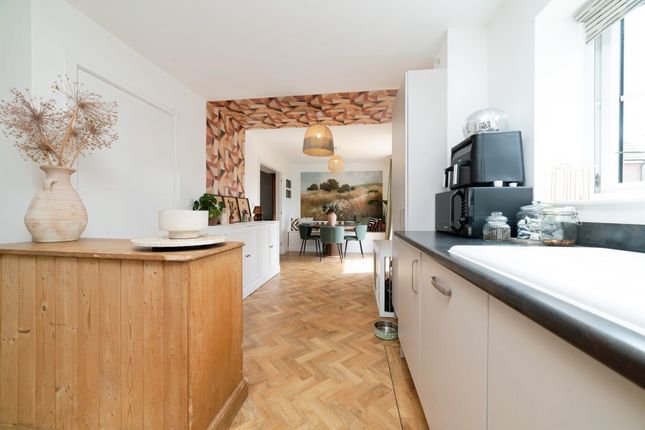 8, Woodpecker Drive, BEVERLEY photo 2