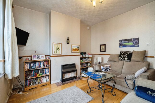 71, Trafalgar Road West, Great Yarmouth photo 4