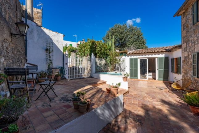 Detached house for sale in Puigpunyent, Puigpunyent, Mallorca