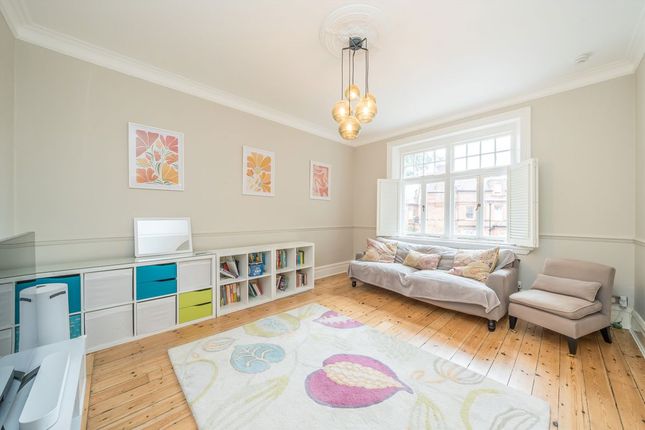 44C, Strawberry Hill Road, Twickenham photo 2
