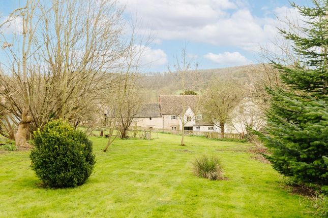 Country house for sale in Uley Road, Dursley