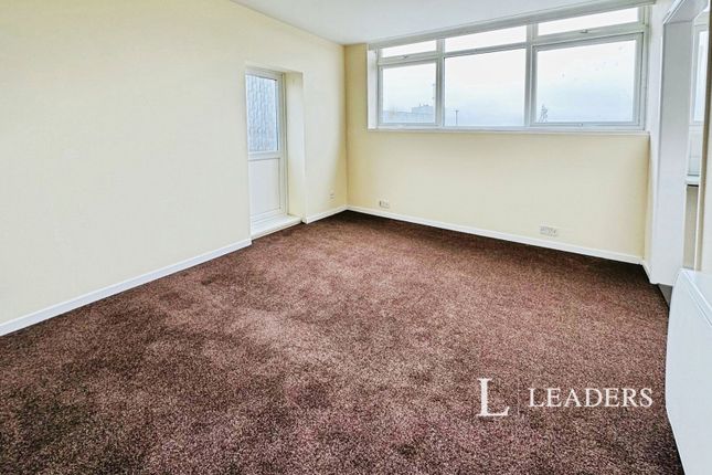 Flat 2, 60, High Street, Great Yarmouth photo 3