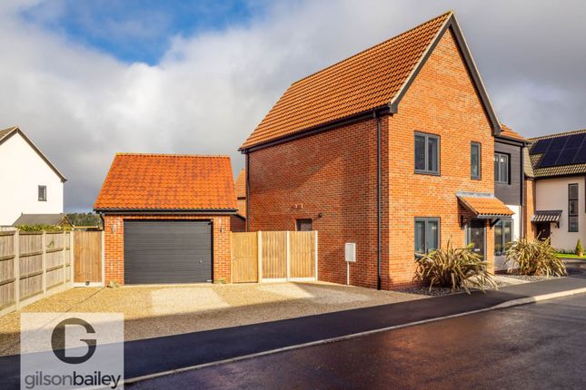 57, Sam Smith Way, Norwich photo 2