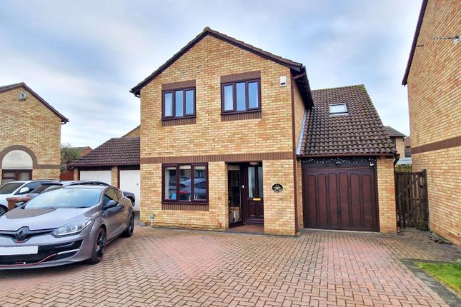 Thumbnail Detached house for sale in Hazel Grove, Bicester