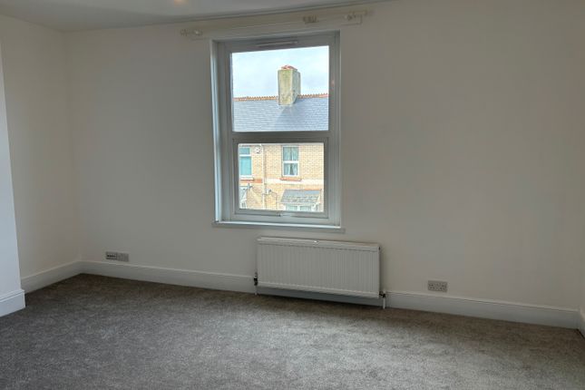 Terraced house to rent in Deer Park Road, Newton Abbot