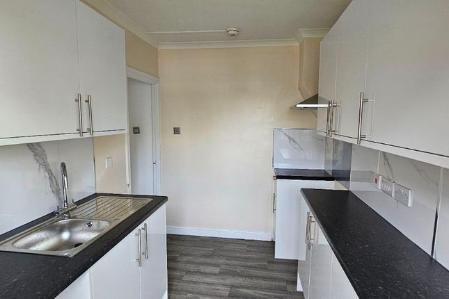 Thumbnail Flat to rent in Wentworth Court, Wentworth Road, Barnet