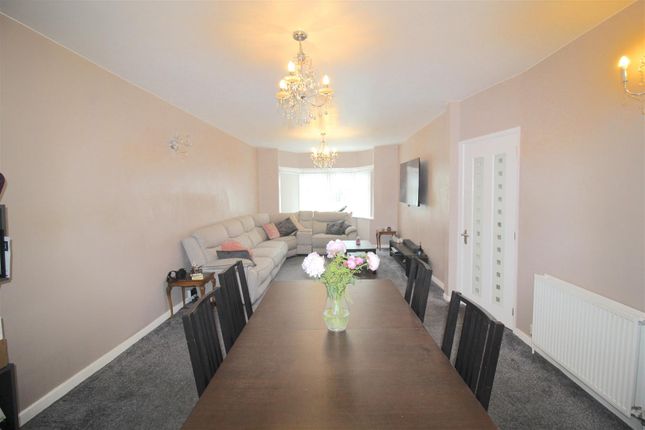 105, Old Farm Road, Birmingham photo 4