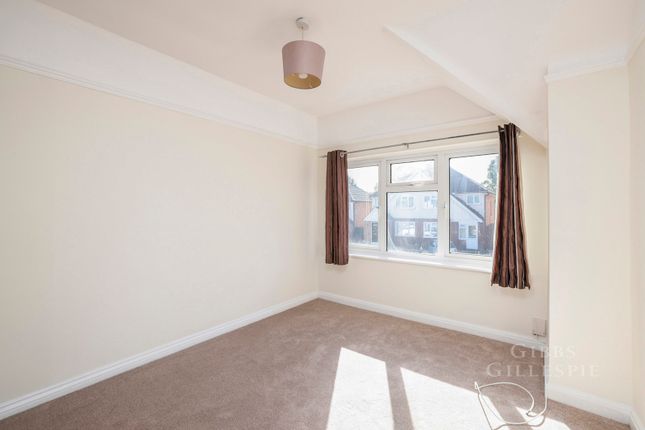 Misbourne Road, Uxbridge photo 4