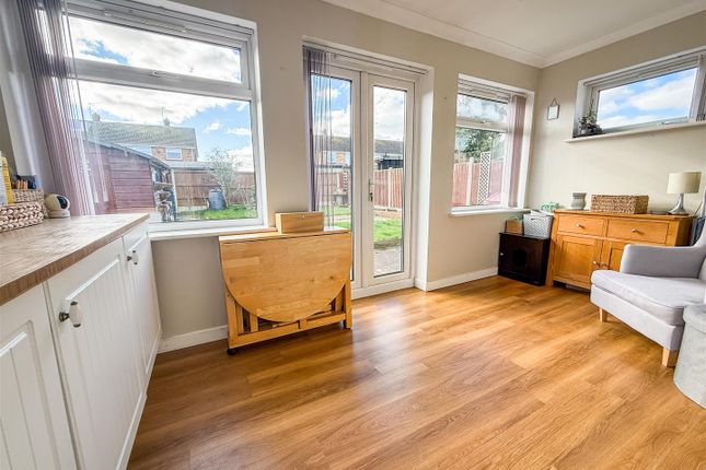 119, Gorse Lane, Great Clacton photo 4