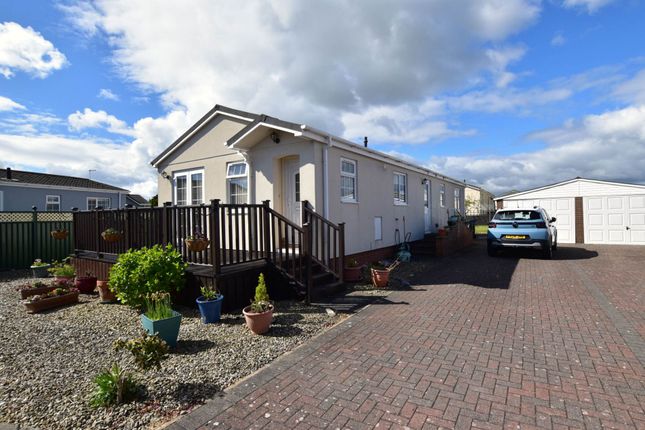 2-bed caravan on 5, Greenfinch Close, Newtownards, £109,950
