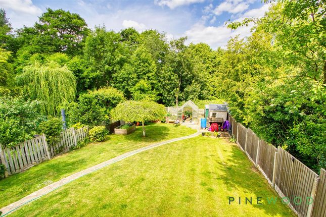 12 Church View, Chesterfield photo 2