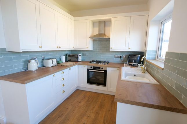 4, Stansey Avenue, Morecambe photo 4