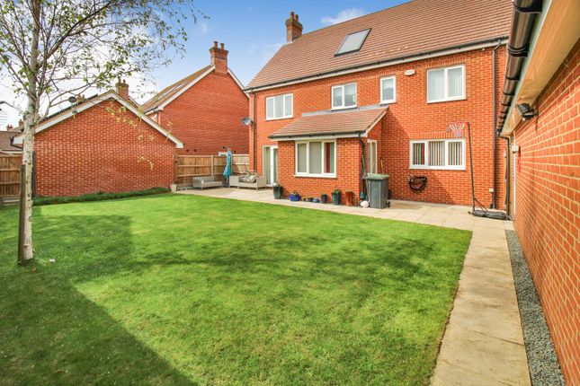 Detached house for sale in Ryder Close, Great Denham, Bedford