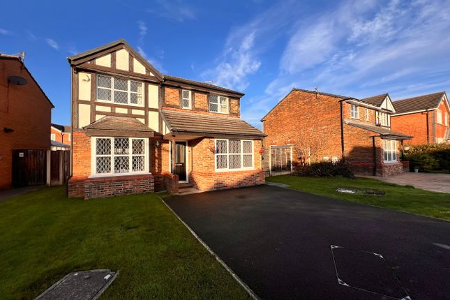 15, Parkside Close, Manchester photo 2