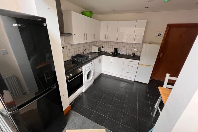 Terraced house to rent in Cornwall Road, Coventry