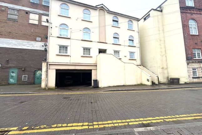 Thumbnail Flat to rent in Forge Lane, Griffithstown, Pontypool