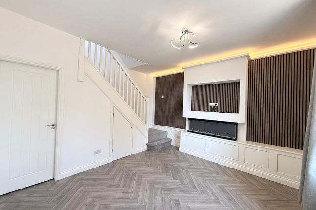 1, Armitage Square, West Yorkshire photo 3