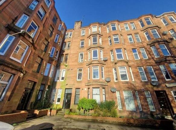 Thumbnail Flat to rent in Springhill Gardens, Shawlands, Glasgow