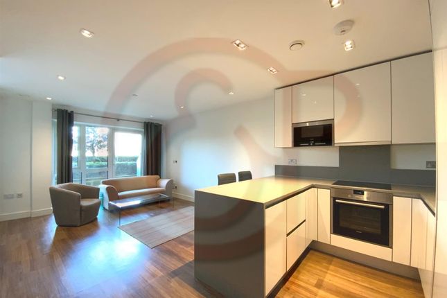 Kitchen Reception.Jpg