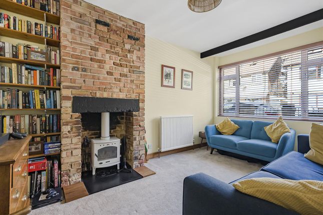 1, Wynchlands Crescent, St. Albans photo 2