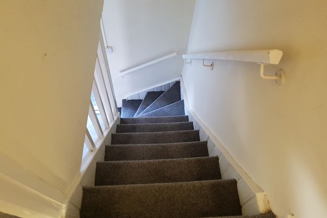 21, Upper Clara Street, Kimberworth, Rotherham photo 4