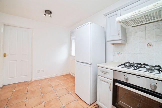 42, Farnsworth Grove, Sutton-in-Ashfield photo 4