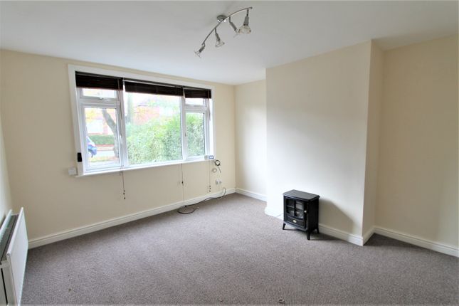 152, Badger Avenue, Crewe photo 4