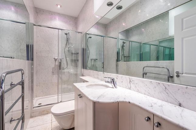 12, Montagu Mews North, London photo 5