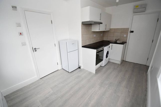 81B, Main Road, Chelmsford, Essex photo 4